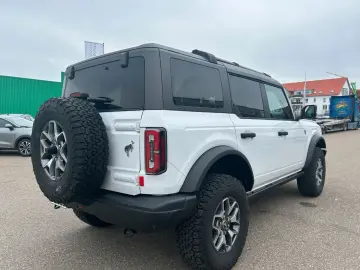 FORD Bronco Badlands 2.7l EcoBoost V6 e-4WD