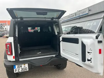 FORD Bronco Badlands 2.7l EcoBoost V6 e-4WD