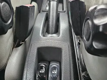 Dacia Logan MCV 1.6i 2008