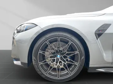 BMW M4 Competition xDrive Cabrio Carbon 1 99% Finanz