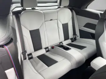 BMW M4 Competition xDrive Cabrio Carbon 1 99% Finanz