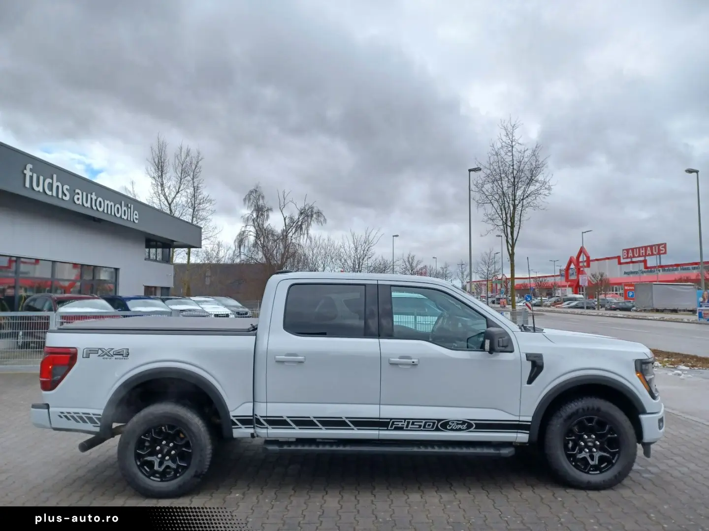 FORD F 150 XLT .4x4SuperCrew.10-Gang.360 .ACC.