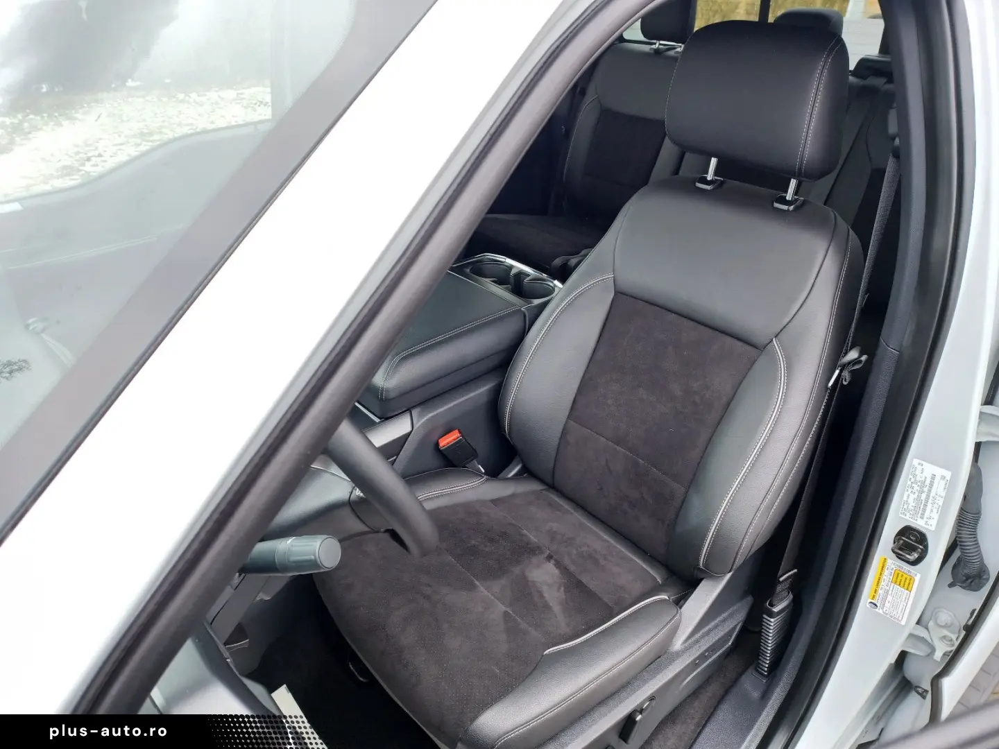 FORD F 150 XLT .4x4SuperCrew.10-Gang.360 .ACC.