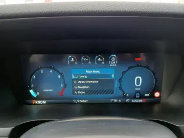 FORD F 150 XLT .4x4SuperCrew.10-Gang.360 .ACC.