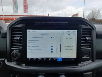 FORD F 150 XLT .4x4SuperCrew.10-Gang.360 .ACC.