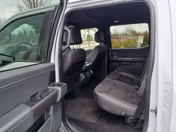 FORD F 150 XLT .4x4SuperCrew.10-Gang.360 .ACC.