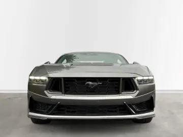FORD Mustang Coupe Dark Horse Fastback 5.0 Ti-VCT V8