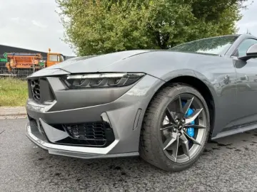 FORD Mustang Coupe Dark Horse Fastback 5.0 Ti-VCT V8