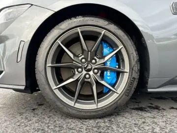 FORD Mustang Coupe Dark Horse Fastback 5.0 Ti-VCT V8