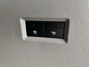 FORD Tourneo Custom L1 Titanium X AHK  el. Türen