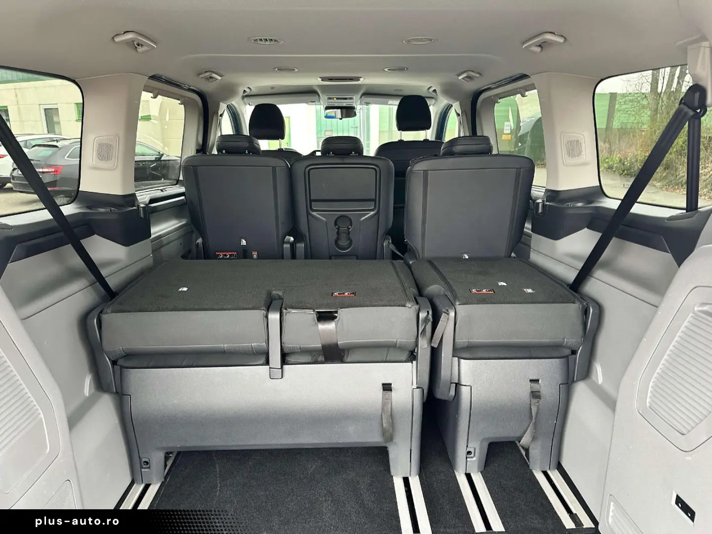 FORD Tourneo Custom L1 Titanium X AHK  el. Türen