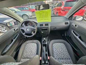 Skoda Fabia 1.2i 2005 (motor simplu fara turbina