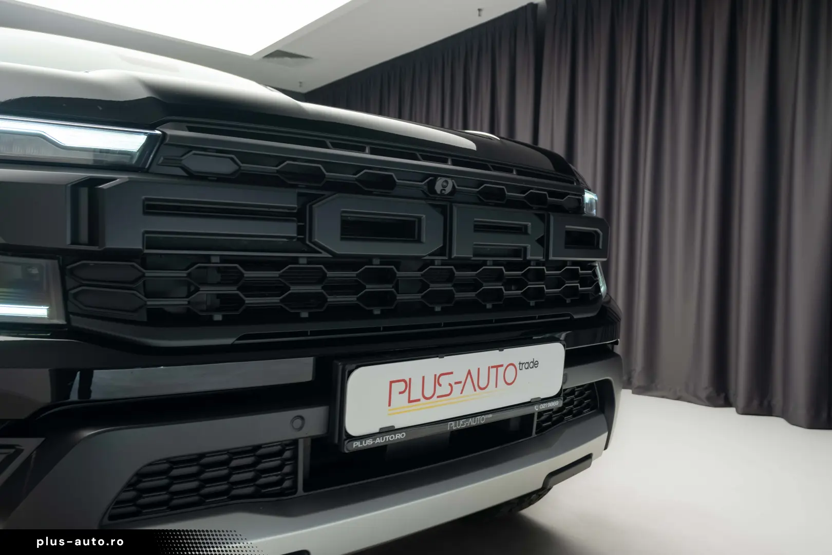 Ford  Ranger  Double Cab Raptor  Motorizare  3.0T 288 CP