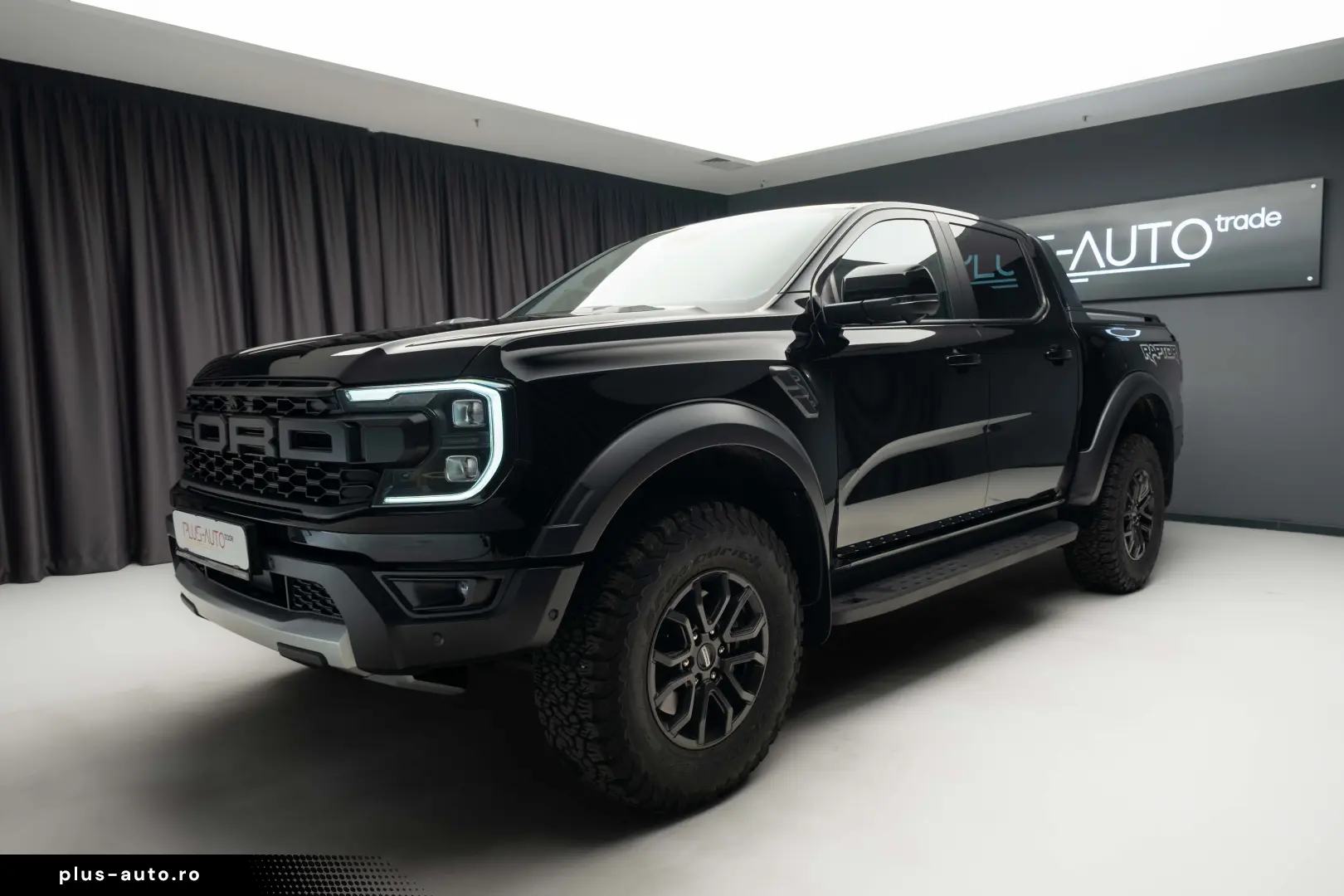 Ford  Ranger  Double Cab Raptor  Motorizare  3.0T 288 CP