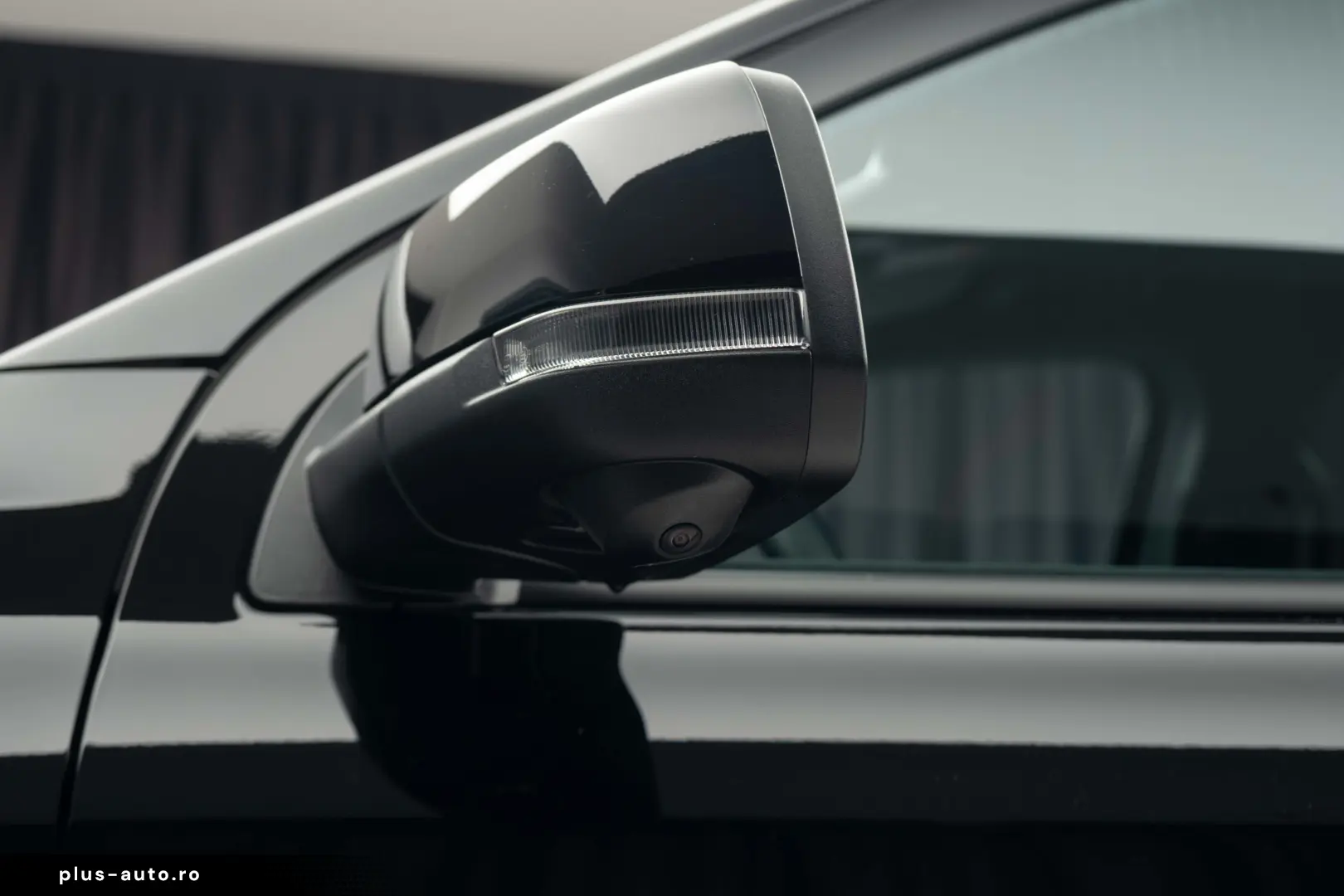 Ford  Ranger  Double Cab Raptor  Motorizare  3.0T 288 CP