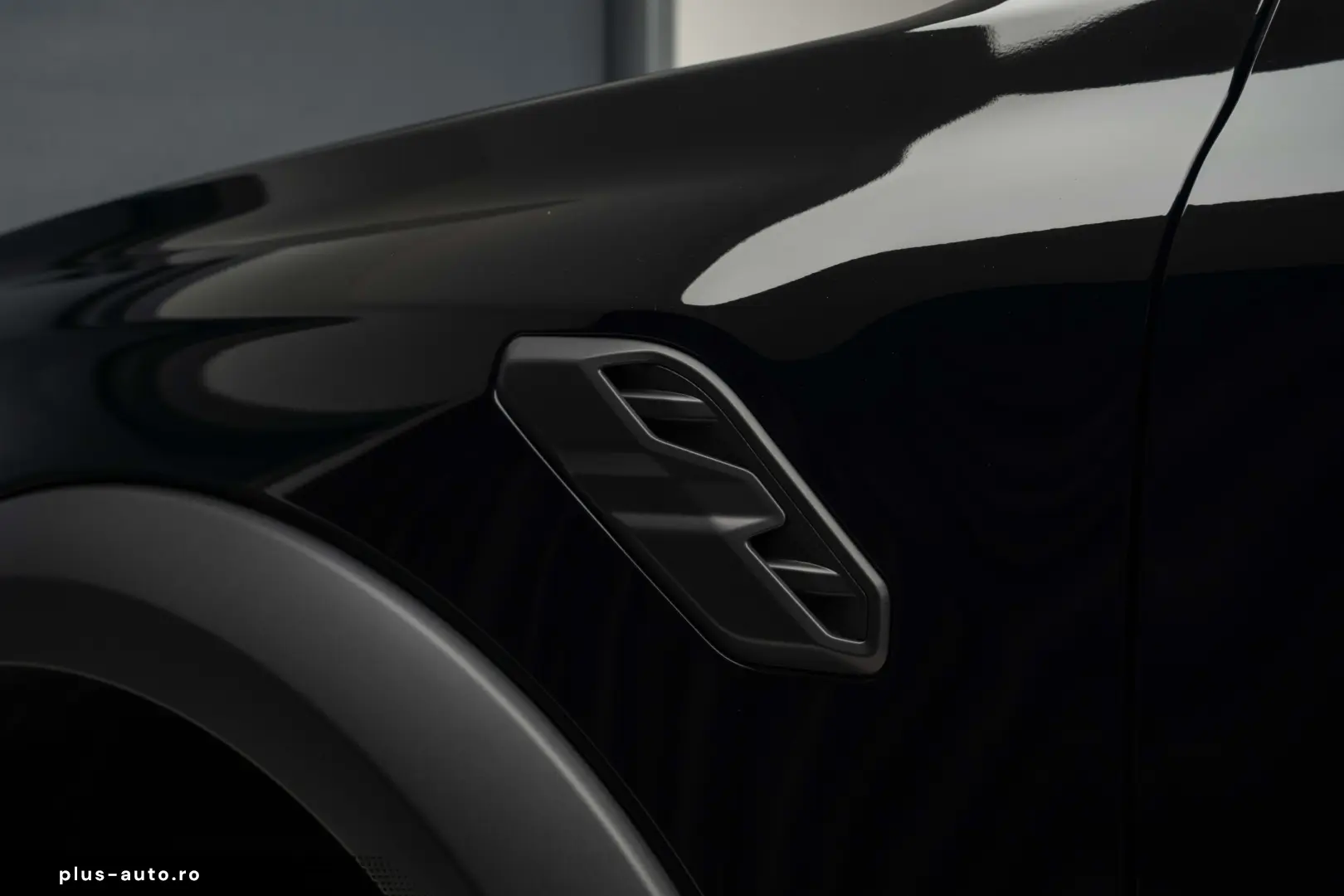 Ford  Ranger  Double Cab Raptor  Motorizare  3.0T 288 CP