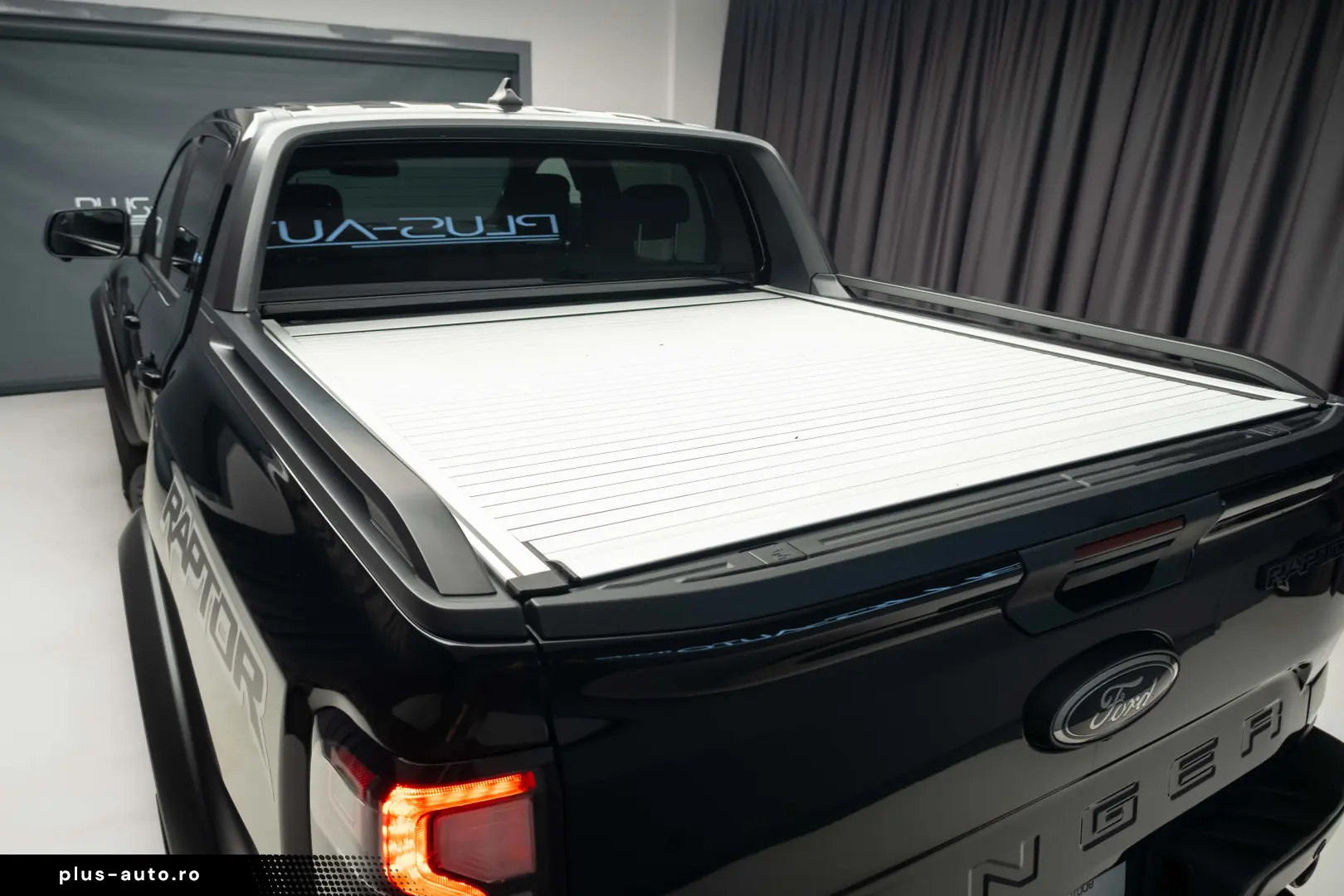 Ford  Ranger  Double Cab Raptor  Motorizare  3.0T 288 CP