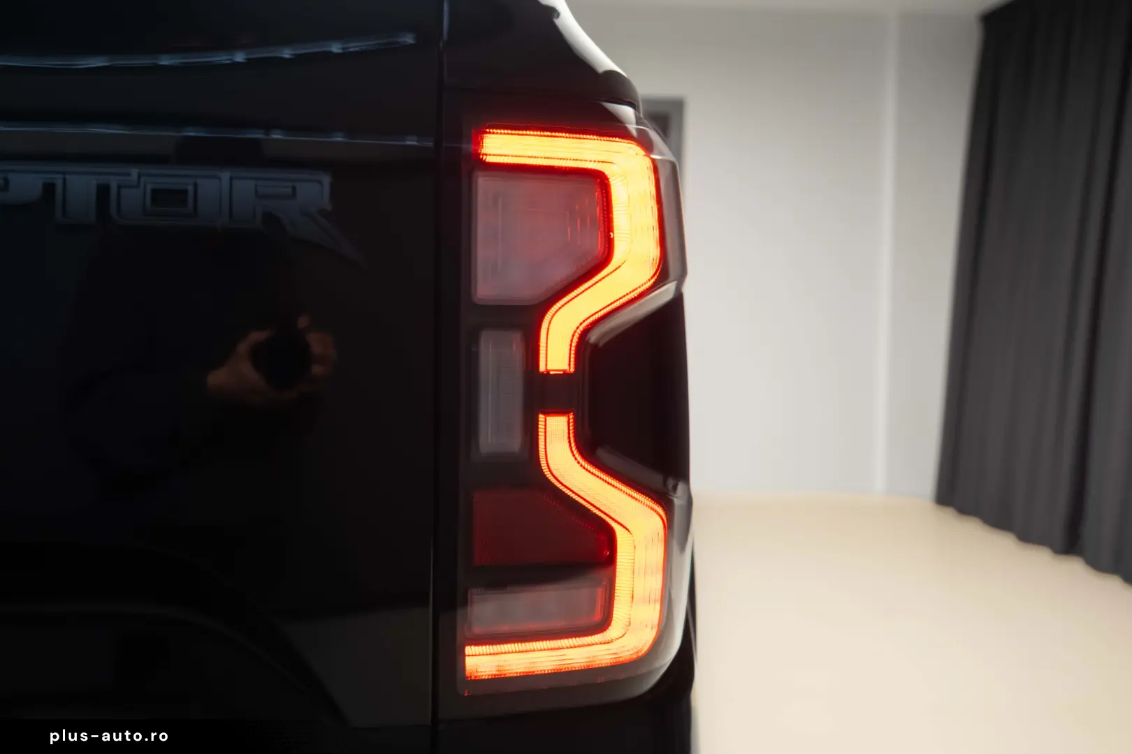 Ford  Ranger  Double Cab Raptor  Motorizare  3.0T 288 CP