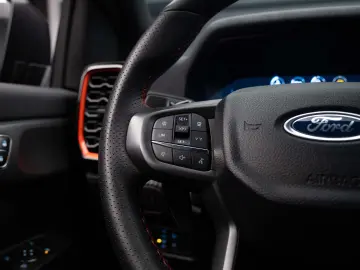 Ford  Ranger  Double Cab Raptor  Motorizare  3.0T 288 CP