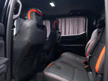 Ford  Ranger  Double Cab Raptor  Motorizare  3.0T 288 CP