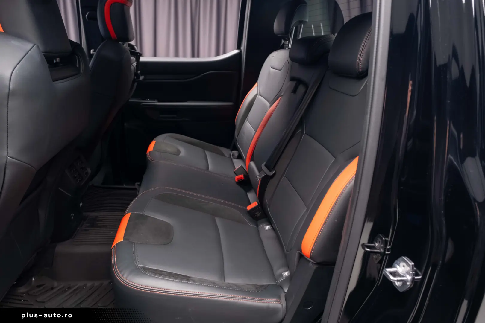 Ford  Ranger  Double Cab Raptor  Motorizare  3.0T 288 CP