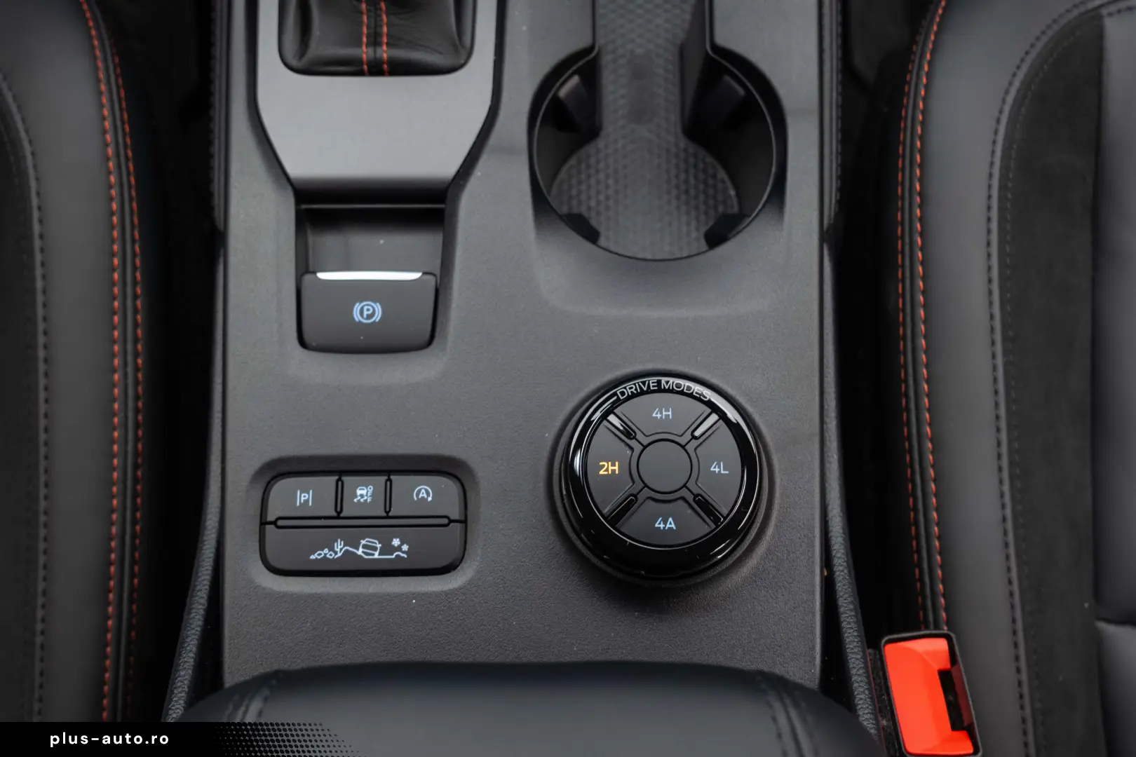 Ford  Ranger  Double Cab Raptor  Motorizare  3.0T 288 CP