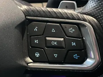 FORD Mustang Fastback 5.0 Ti-VCT V8 328 kW GT