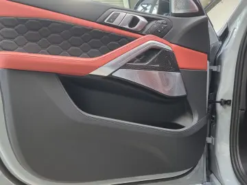 BMW X6 M Competition AHK Sky Sitzlüft B&W ACC UPE196