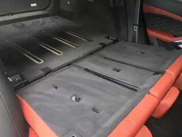 BMW X6 M Competition AHK Sky Sitzlüft B&W ACC UPE196