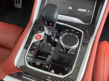 BMW X6 M Competition AHK Sky Sitzlüft B&W ACC UPE196