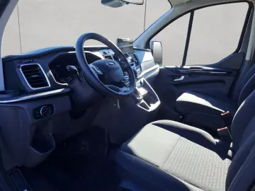 FORD Transit Custom 320 L1H1 PKW VA Limited