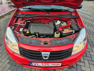Dacia Sandero 1.2i 2010 (motor simplu fara turbina fiabil)