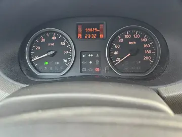 Dacia Sandero 1.2i 2010 (motor simplu fara turbina fiabil)