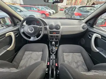 Dacia Sandero 1.2i 2010 (motor simplu fara turbina fiabil)