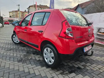 Dacia Sandero 1.2i 2010 (motor simplu fara turbina fiabil)