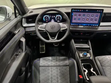 VW Tayron R-Line 2.0 TDI DSG 4M   MATRIX NAVI PANO