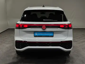 VW Tayron R-Line 2.0 TDI DSG 4M   MATRIX NAVI PANO