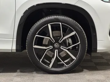 VW Tayron R-Line 2.0 TDI DSG 4M   MATRIX NAVI PANO