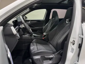 VW Tayron R-Line 2.0 TDI DSG 4M   MATRIX NAVI PANO