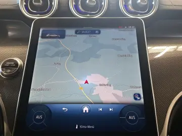 MERCEDES-BENZ GLC 300 d 4M AMG-Plus NIGHT AHK EDW MEM Kamer