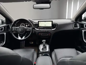 KIA XCeed Platinum Edition LED Dig.Tacho Pano Kamera