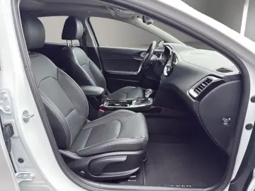 KIA XCeed Platinum Edition LED Dig.Tacho Pano Kamera