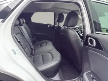 KIA XCeed Platinum Edition LED Dig.Tacho Pano Kamera