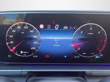 MERCEDES-BENZ GLS GLS 450 d 4Matic AMG 23 Alu ACC AHK Pano