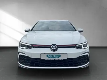 VW Golf VIII 2.0 TSI DSG GTI LED-PLUS CAM SHZ PDC