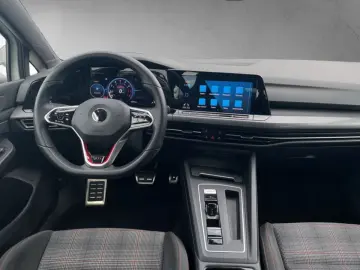 VW Golf VIII 2.0 TSI DSG GTI LED-PLUS CAM SHZ PDC