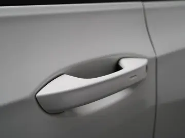 VW Golf VIII GTD PANO H&K LEDER MEMO KEY MATRIX HUD