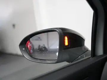 VW Golf VIII GTD PANO H&K LEDER MEMO KEY MATRIX HUD