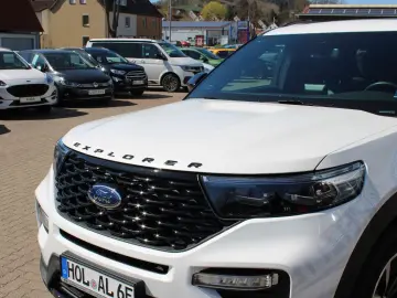FORD Explorer ST-Line Plug-in-Hybrid 4x4 AHK