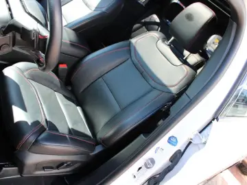 FORD Explorer ST-Line Plug-in-Hybrid 4x4 AHK